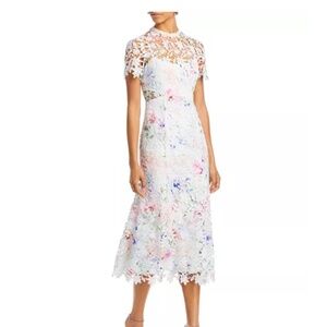 NWT  Monique Lhuillier Jasmine Lace Midi Dress